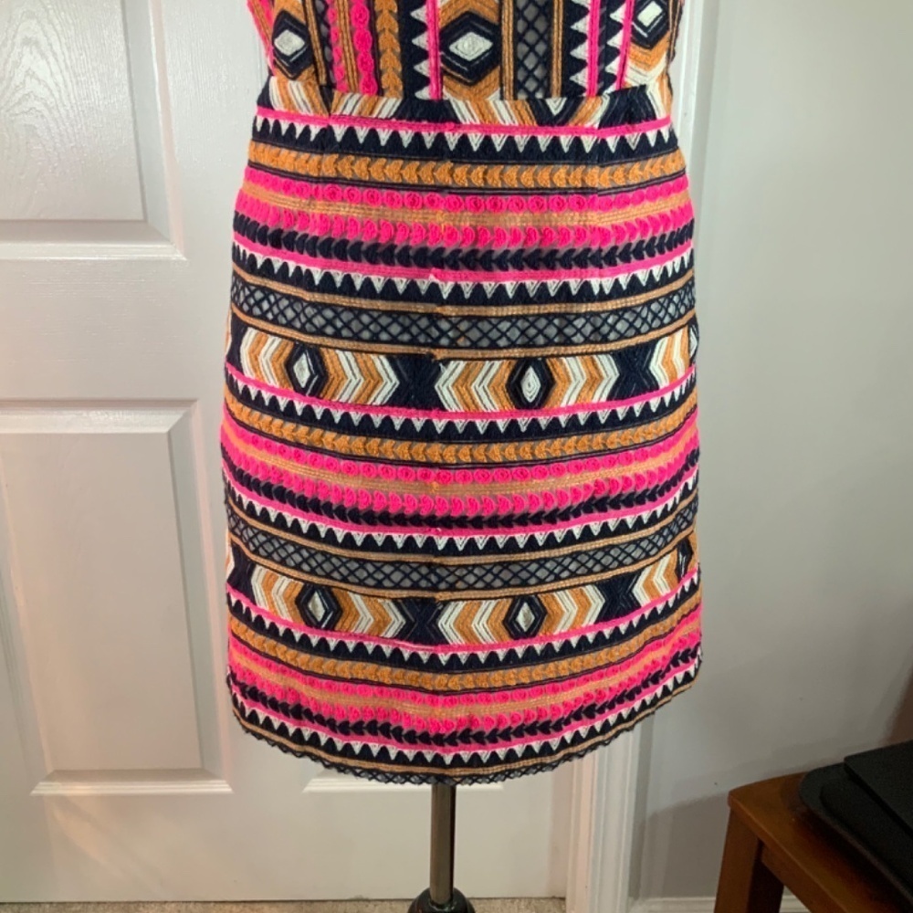 Alice & Trixie Embroidered Neon Pink Aztec Strapless Mini Dress Size XS - Picture 5 of 11